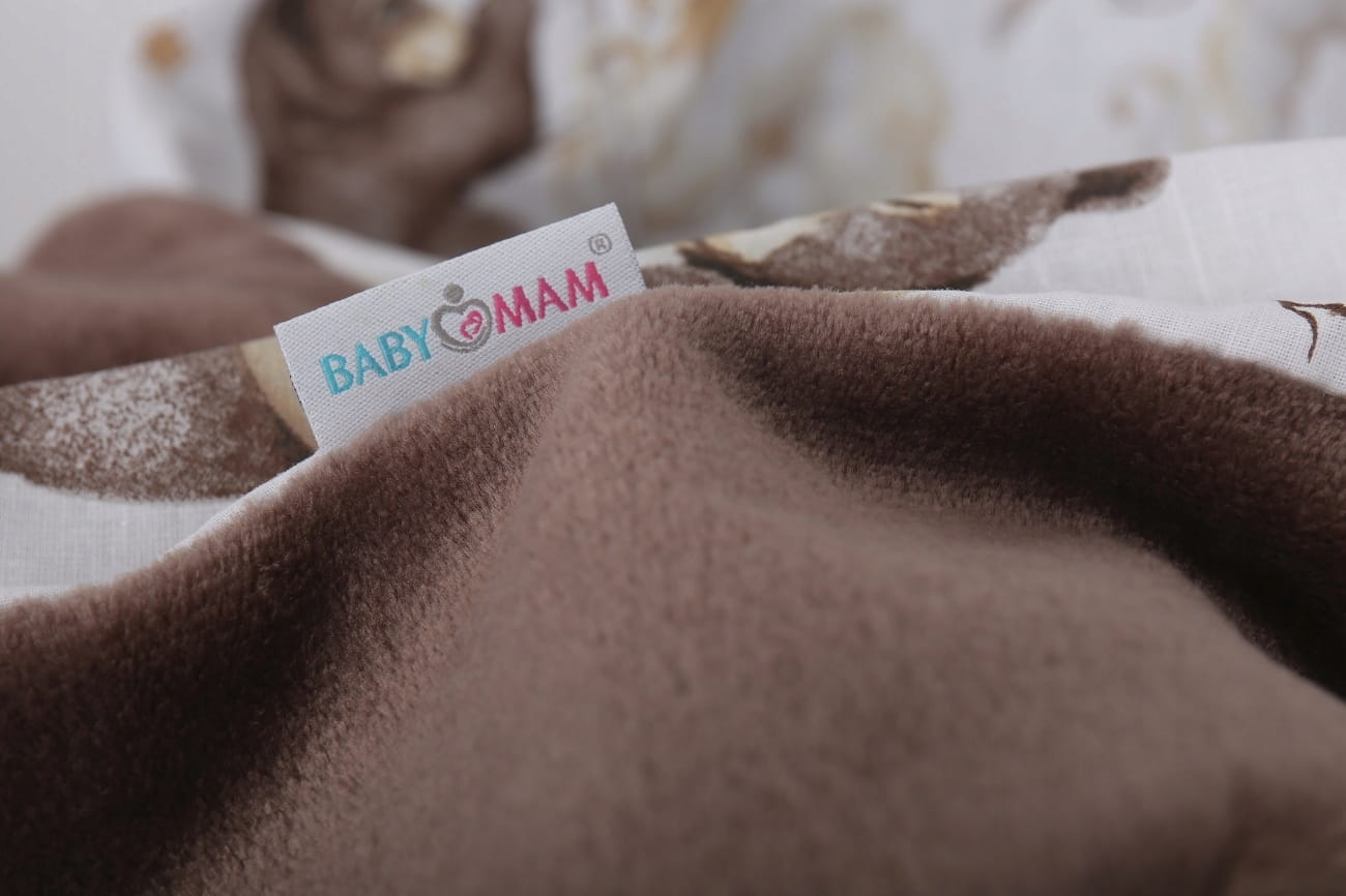 Universalus pledukas „Babymam“ – tinka autokėdutėms ir lopšiams.
